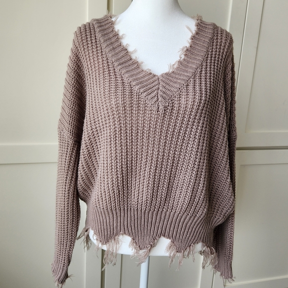 Pink Lily Sweaters - Pink Lily Distressed Frayed Sweater Taupe Long Sleeves Cute Soft Cozy Medium